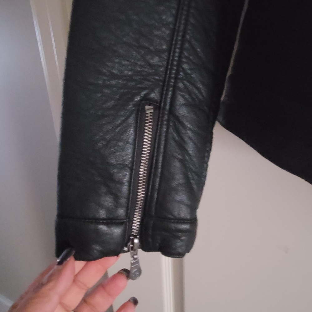 Blk Jacket - Picture 3 of 3